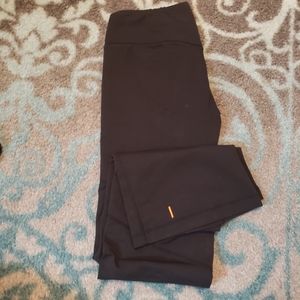 Lucy brand yoga pants!